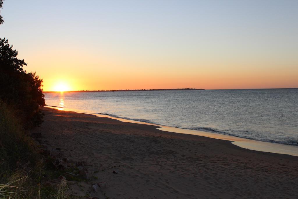 Five 3 Five Urangan Exterior foto