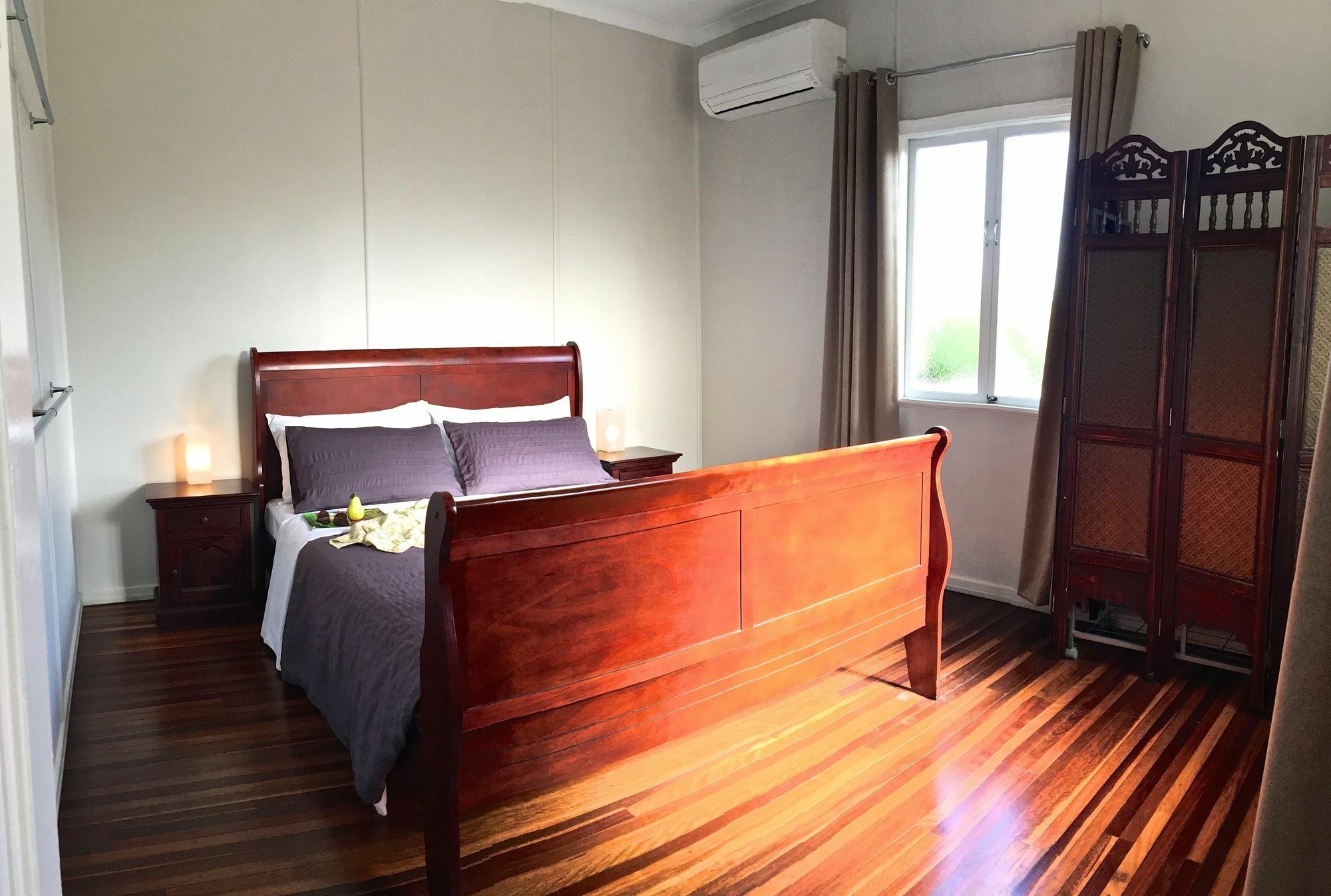 Five 3 Five Urangan Exterior foto