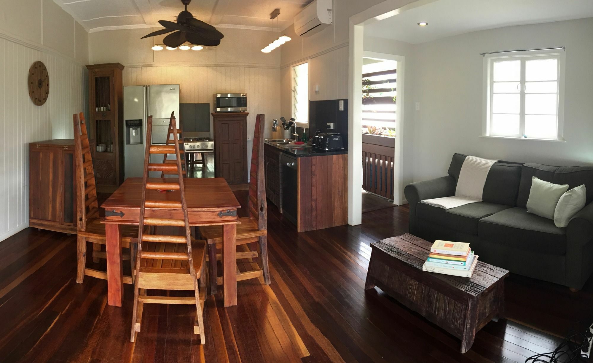 Five 3 Five Urangan Exterior foto